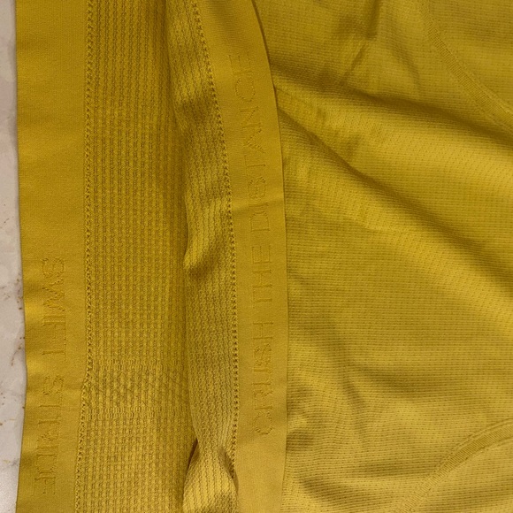 Lululemon swiftly tech tank top - Picture 2 of 4